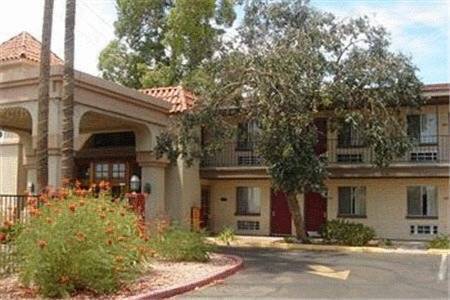 Extend A Suites Phoenix Финикс Екстериор снимка